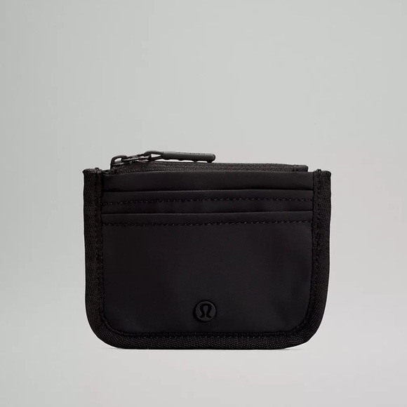 lululemon athletica Accessories Lululemon True Identity Card Holder